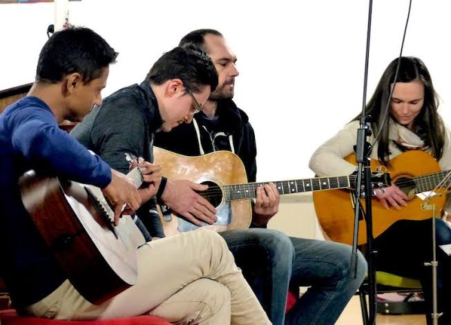 Guitar circle for beginners